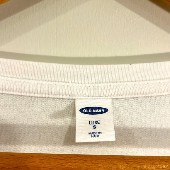 OLD NAVY Luxe Long Sleeve V-Neck Shirt White Basic Classic Women’s Small - Picture 5 of 6